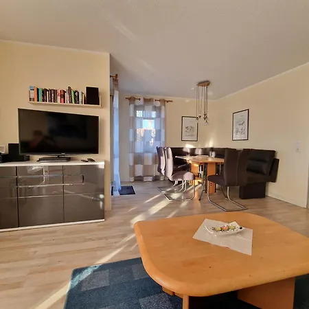 Hafenstr_35 Verena 公寓 青斯特